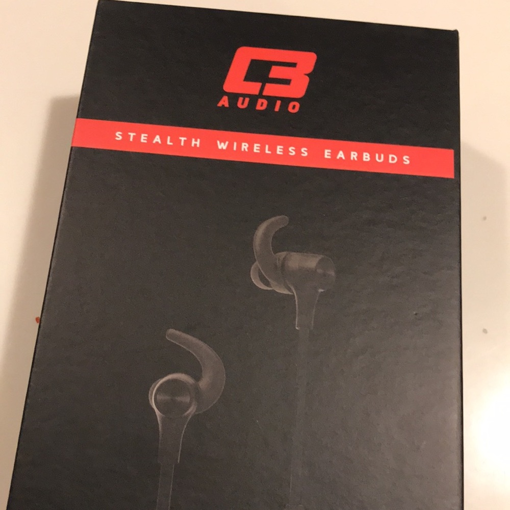 STEALTH WIRELESS EARBUDS